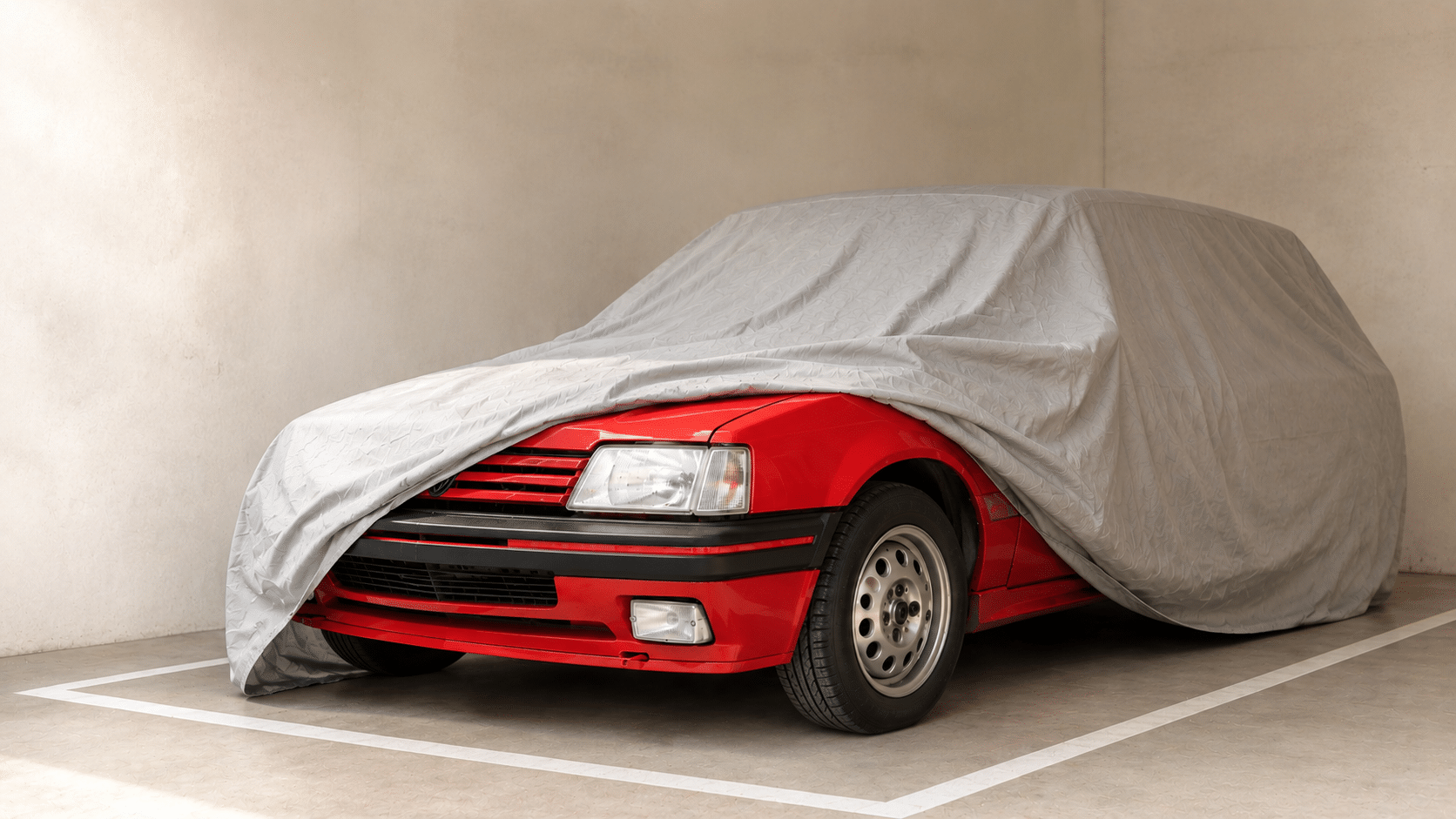 La Peugeot 205 rouge de Bernadette Chirac retrouvée, symbole d'une liberté jalousement gardée