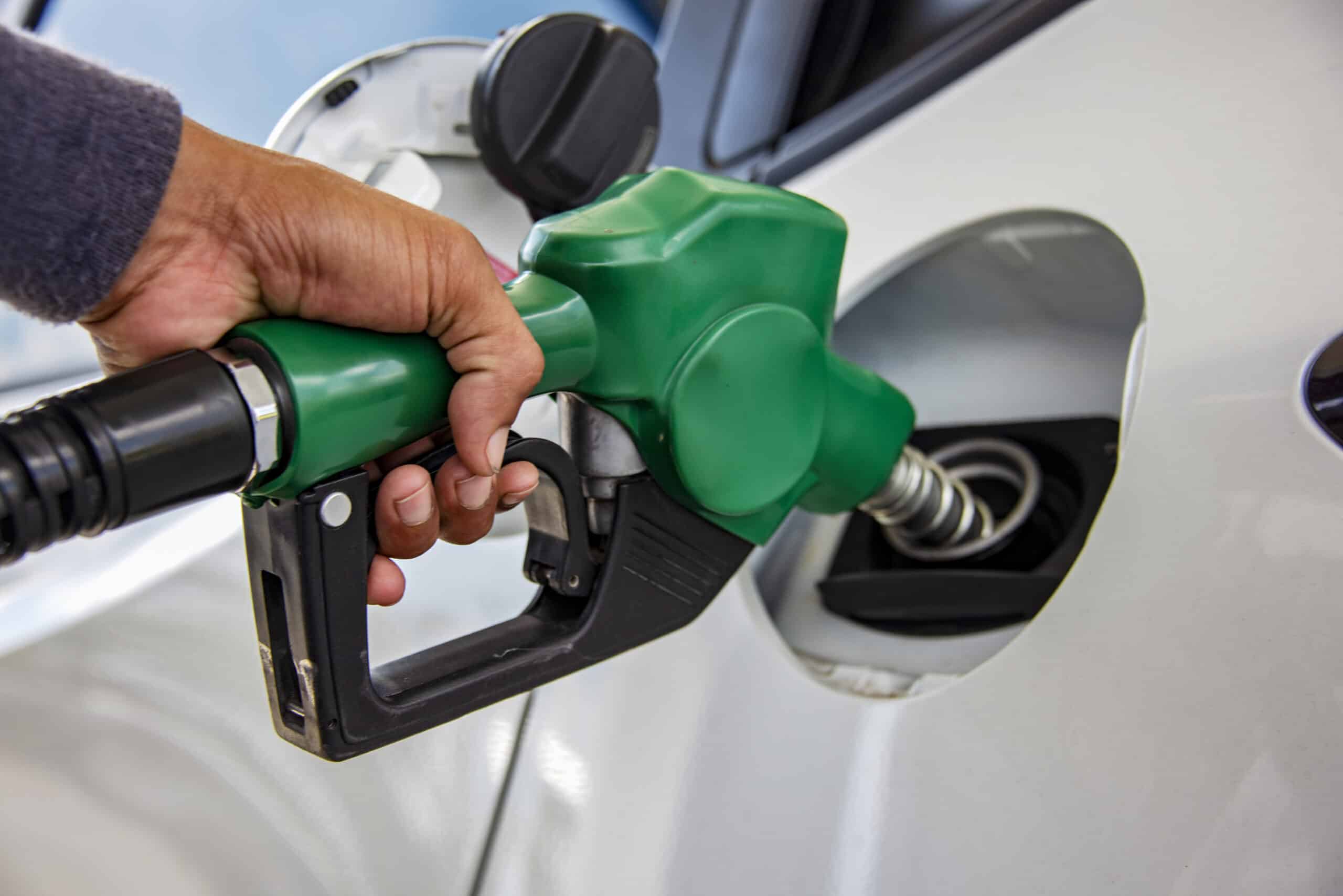 Le futur de l'E85 : Quand la fiscalité menace l'or vert des automobilistes