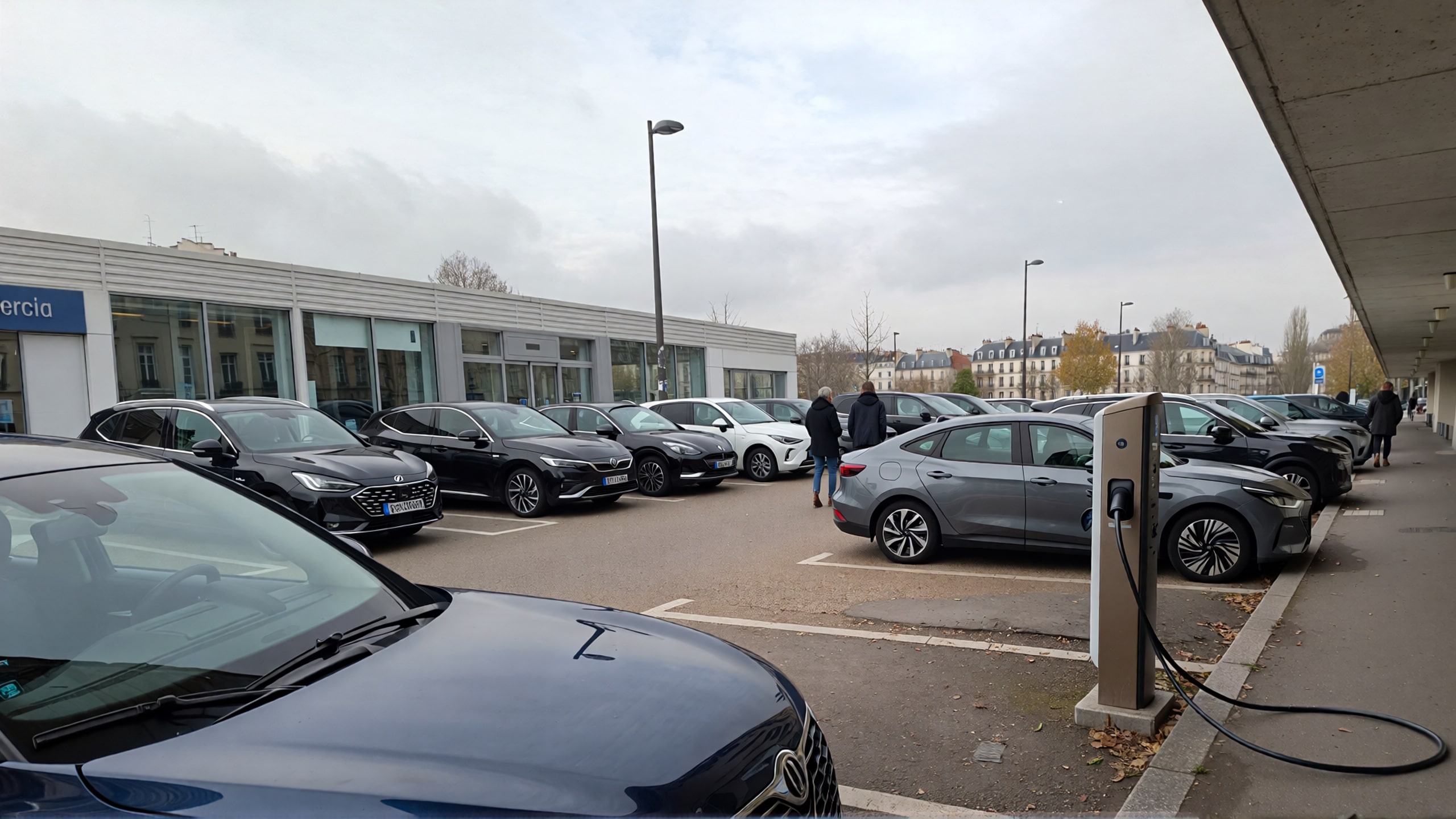 Le marché automobile français stagne malgré le souffle des électriques