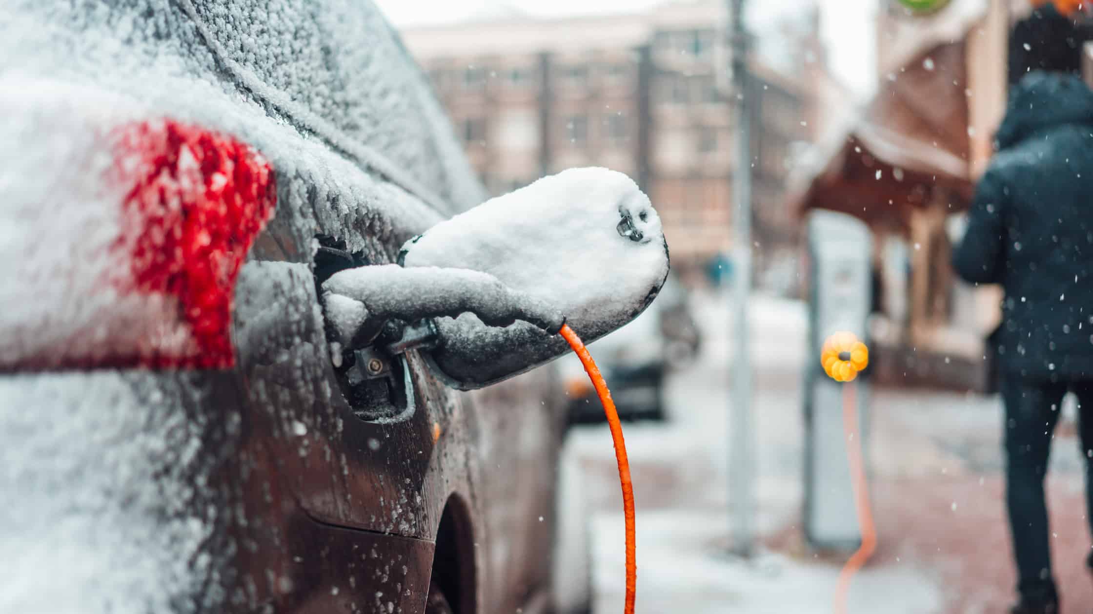 Autonomie voiture électrique : une perte de 50% par temps froid
