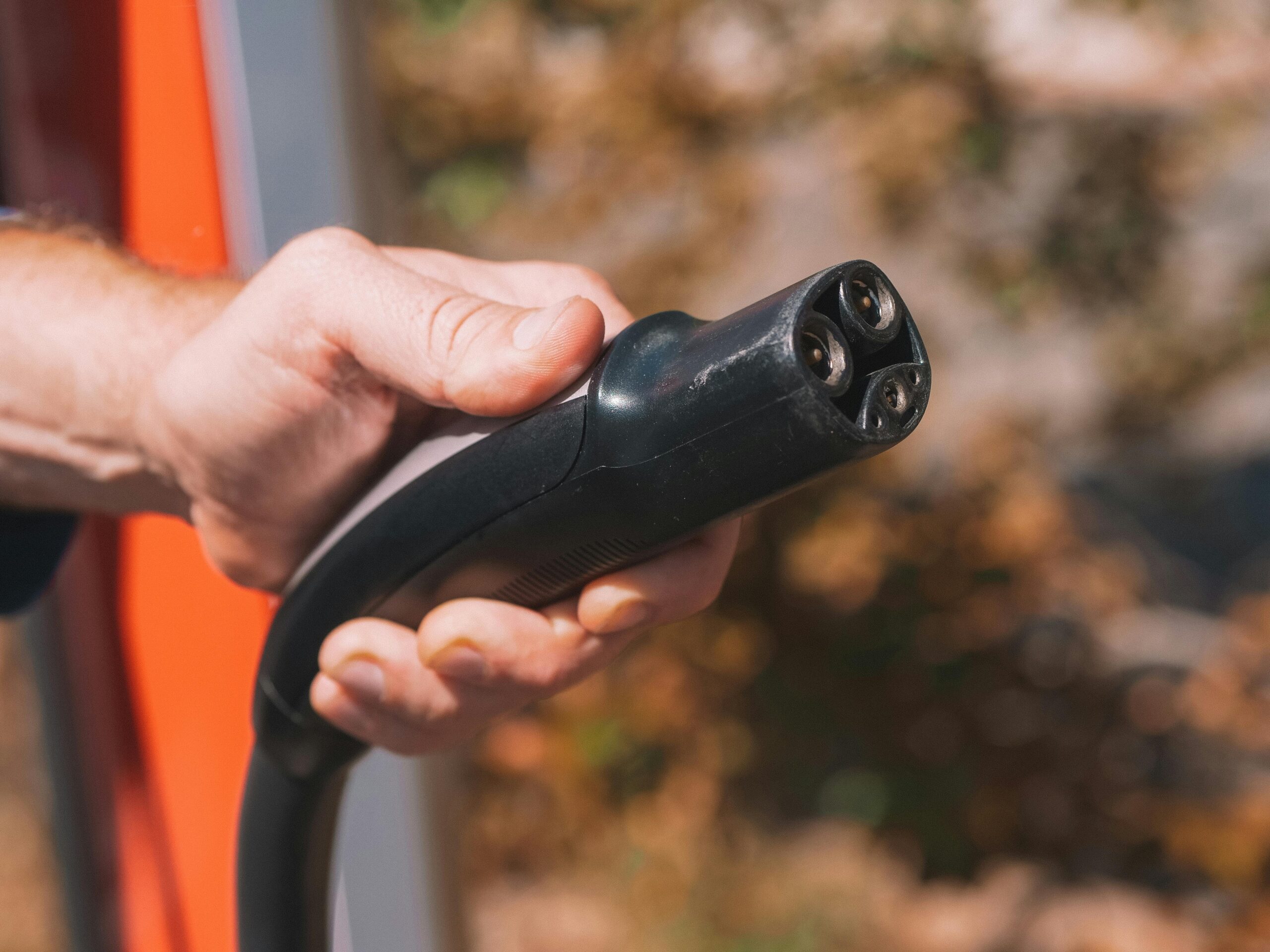 Pourquoi opter pour les voitures électriques ?