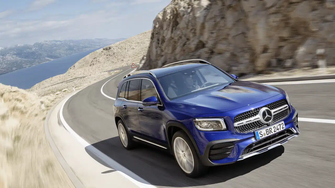 Mercedes GLB 2025 : le SUV familial électrique et hybride modulable 5 ou 7 places