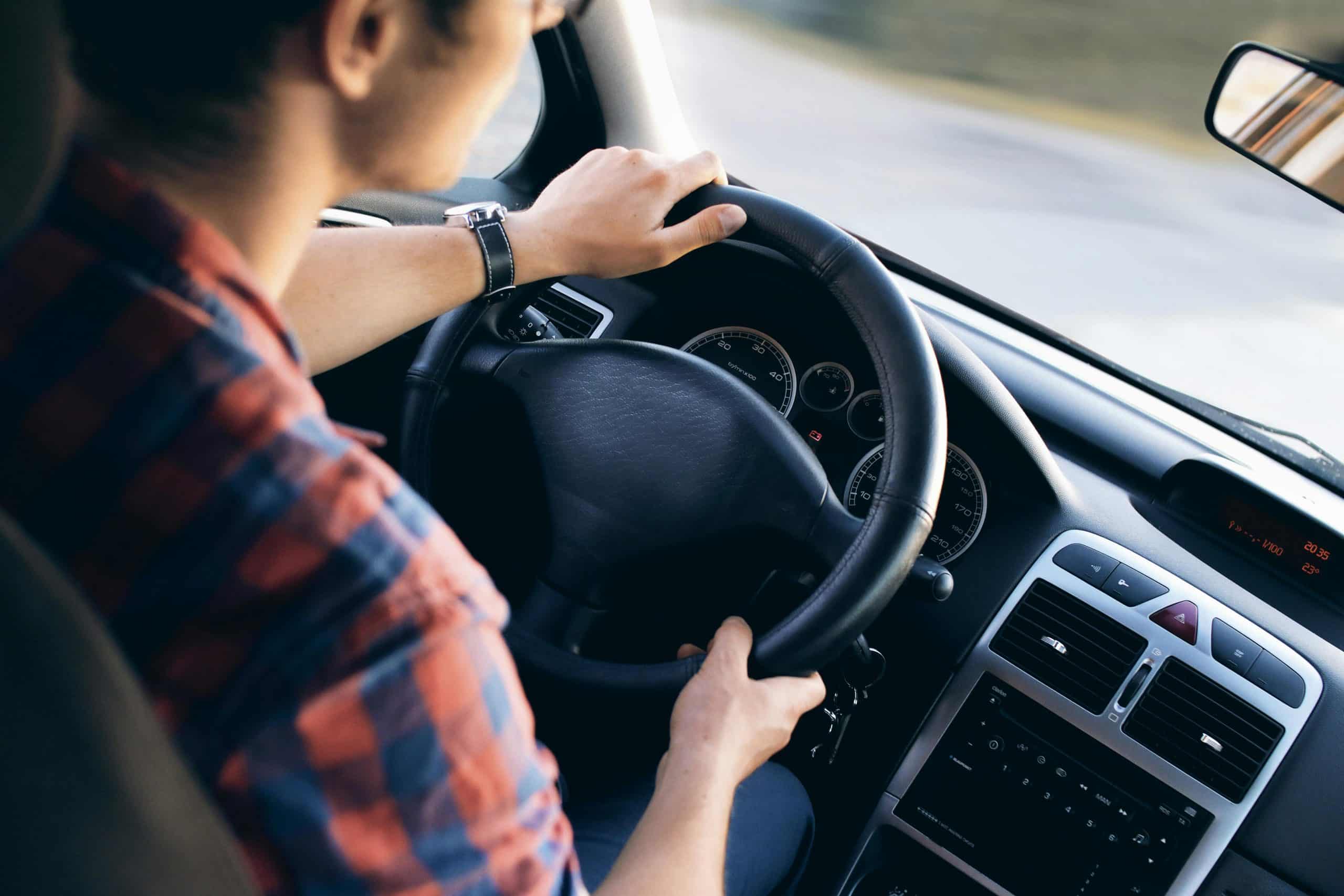 Financement facile : Comment obtenir un prêt rapide sans refus pour votre voiture