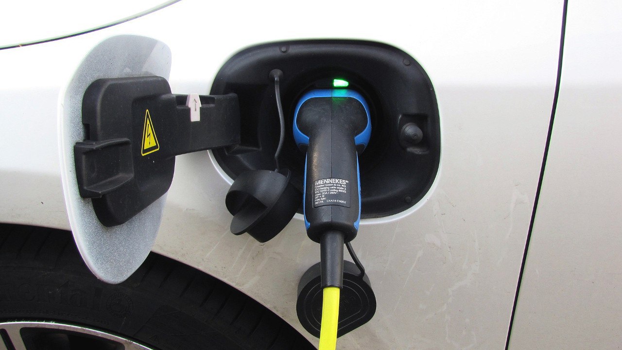 Câble de recharge et prises: faire le bon choix