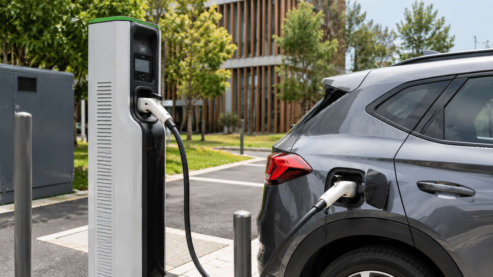 Recharge électrique en France : des prix opaques et un réseau encore inégal
