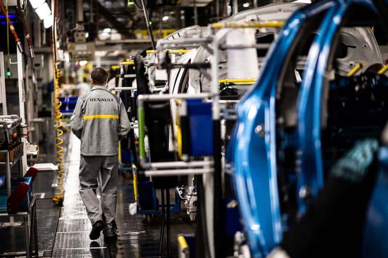 Dès 2023, Renault envisage un pôle de voiture électrique