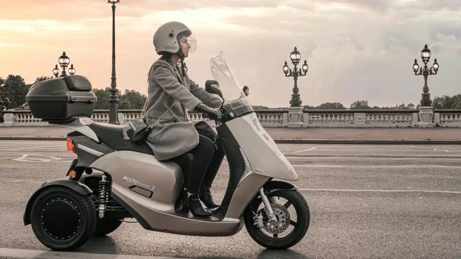 Scooter électrique 3 roues