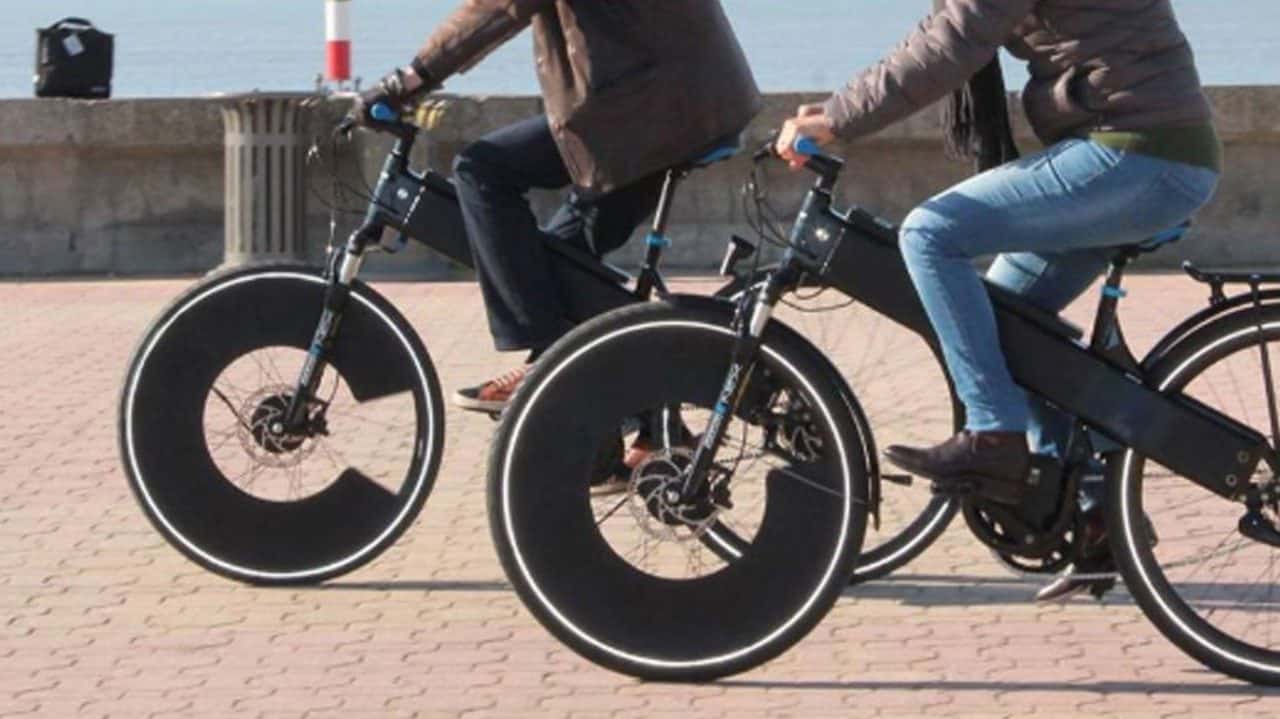 Sun-E : le vélo électrique à énergie solaire