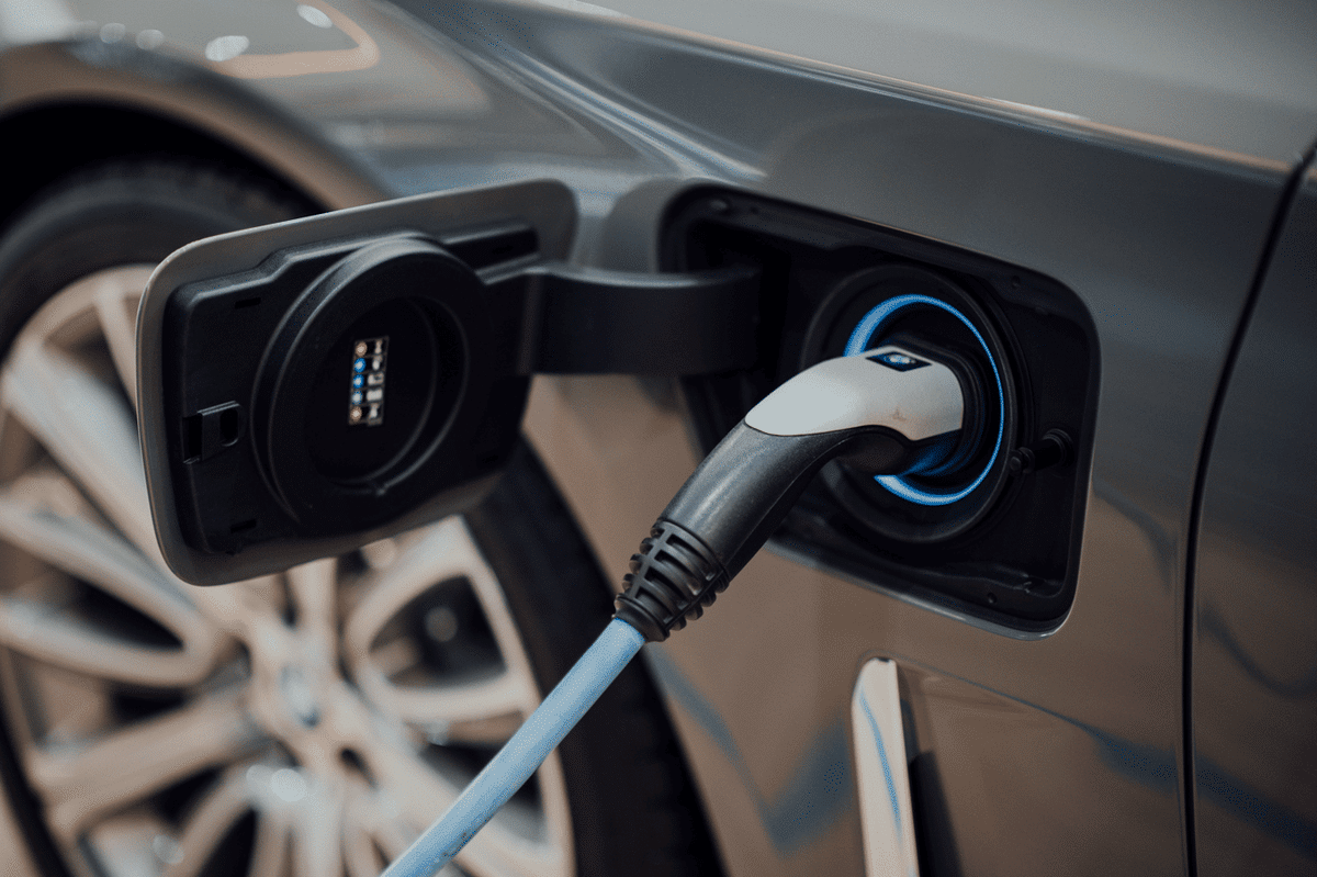 Taxe voiture electrique : la Suisse ouvre la voie