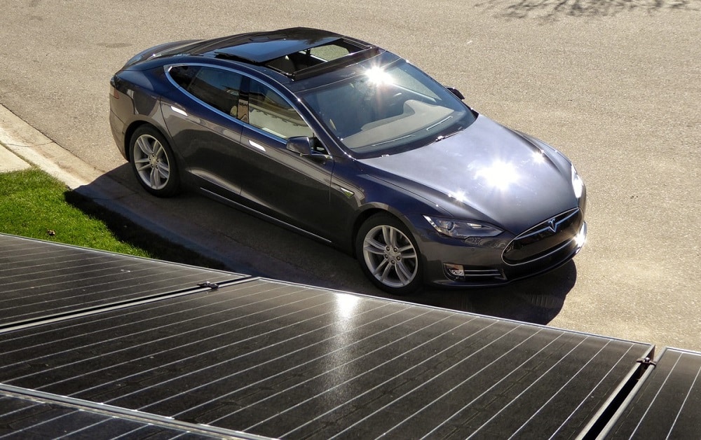 Tesla présente une remorque solaire à l’IdeenExpo 2022