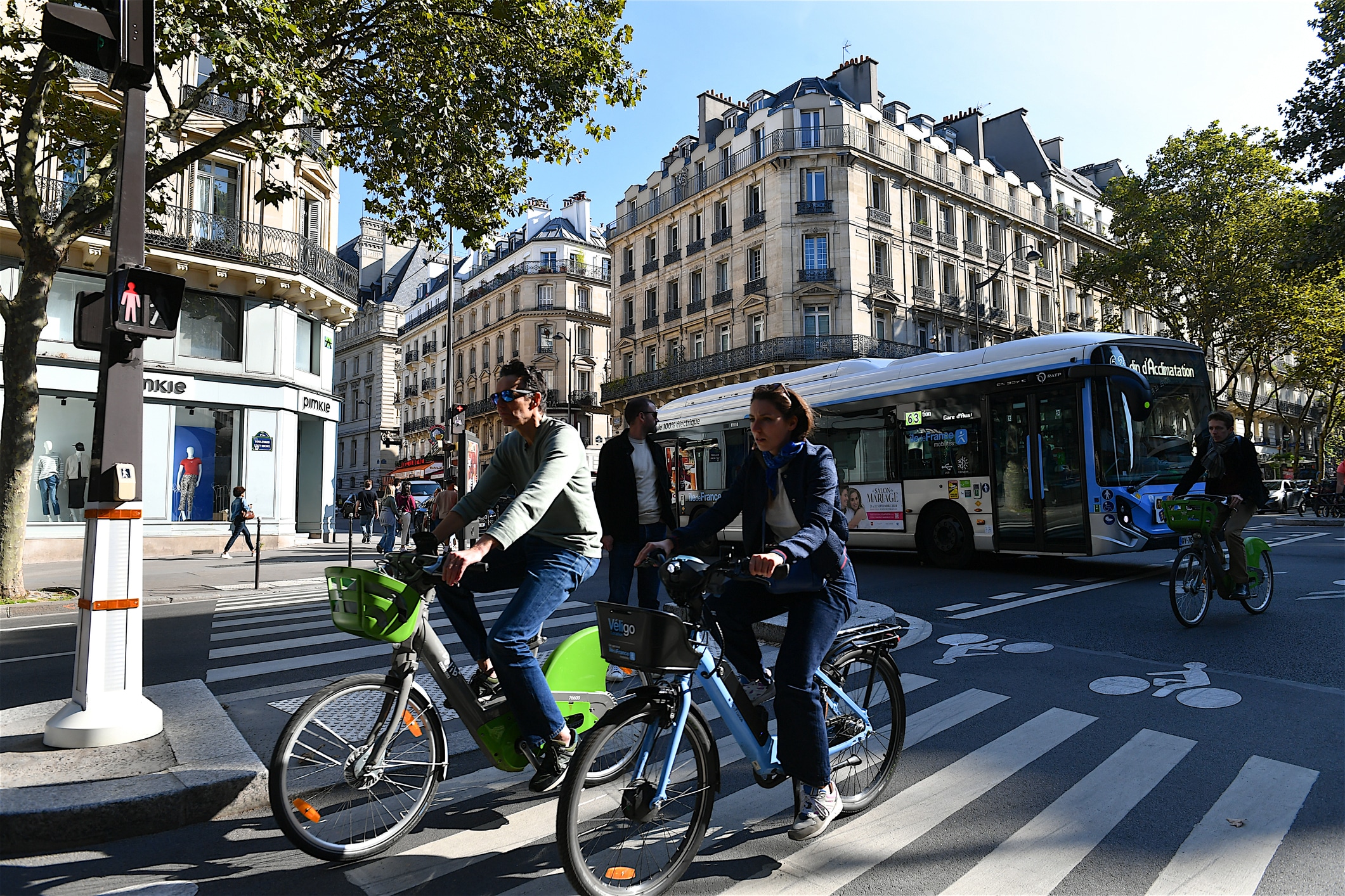 Vélo électrique vs transport en commun : le calcul économique