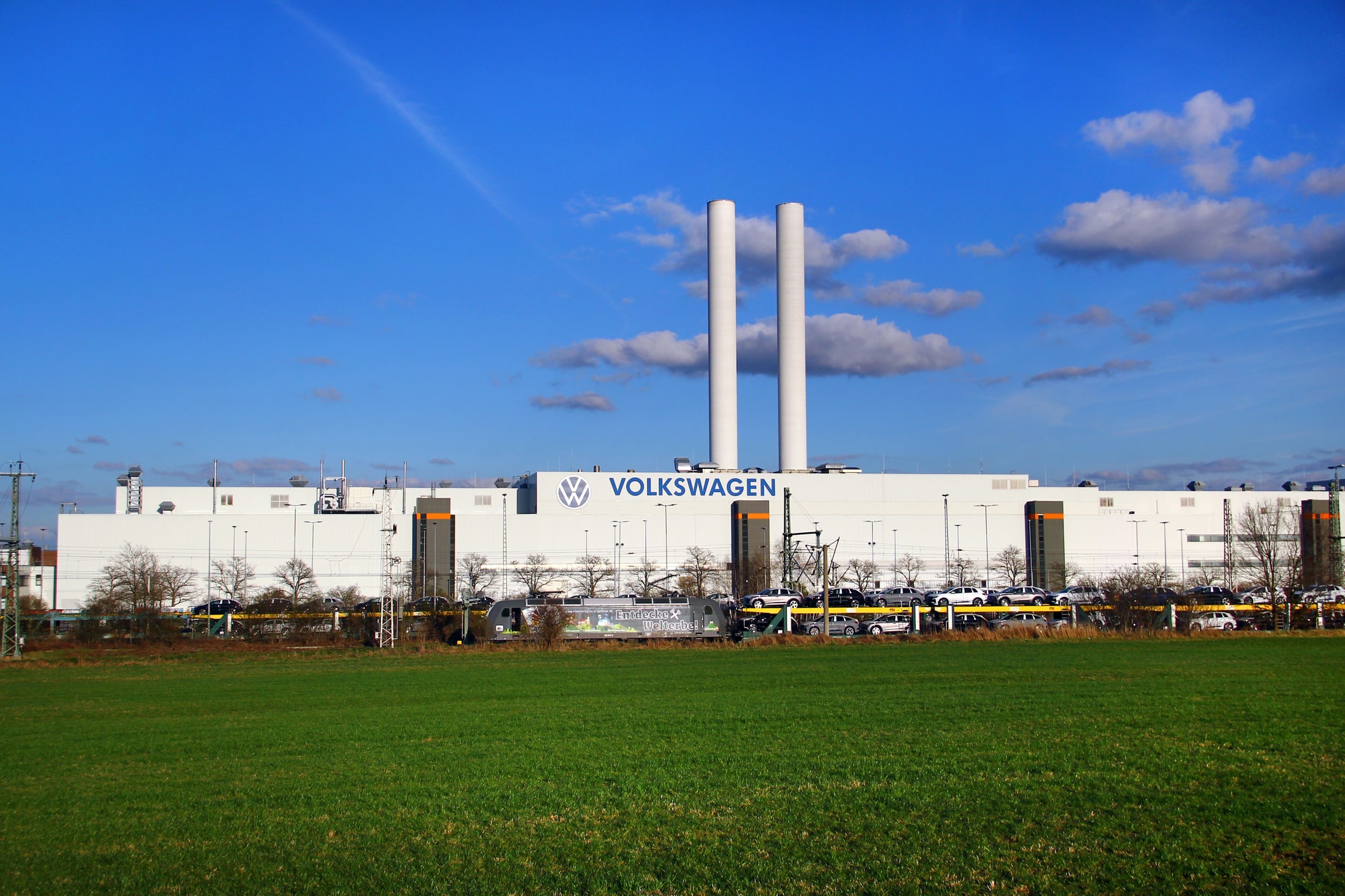 Volkswagen met à l’arrêt ses usines de voitures électriques