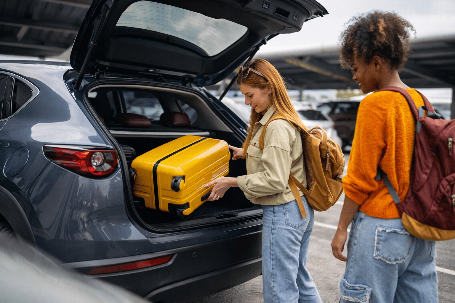 Voyager autrement : pourquoi la location de voiture reste incontournable en 2026 ?