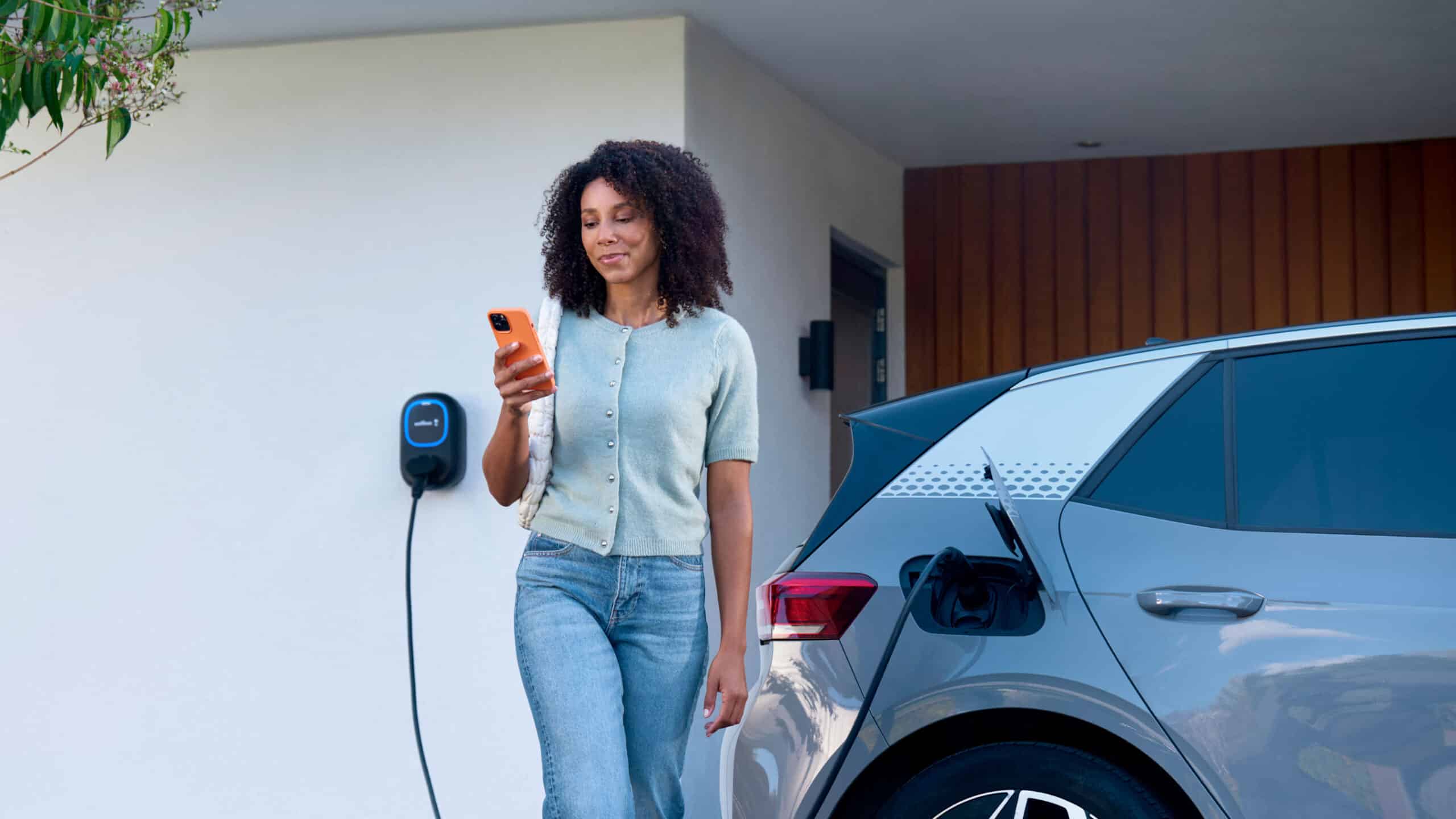 Wallbox Pulsar Max : une borne de recharge innovante pour la maison