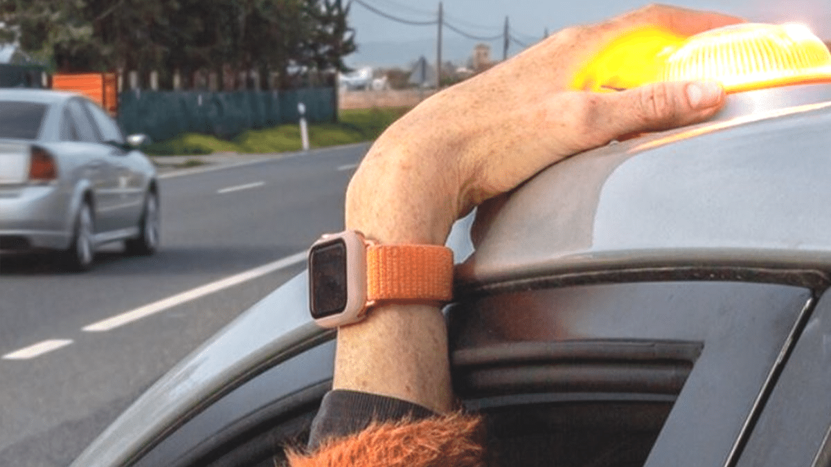 Nouveau règlement routier en Espagne : le V-16, une balise lumineuse obligatoire dès 2026