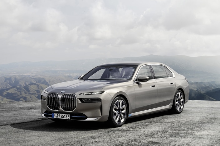BMW dévoile l’électrique i7