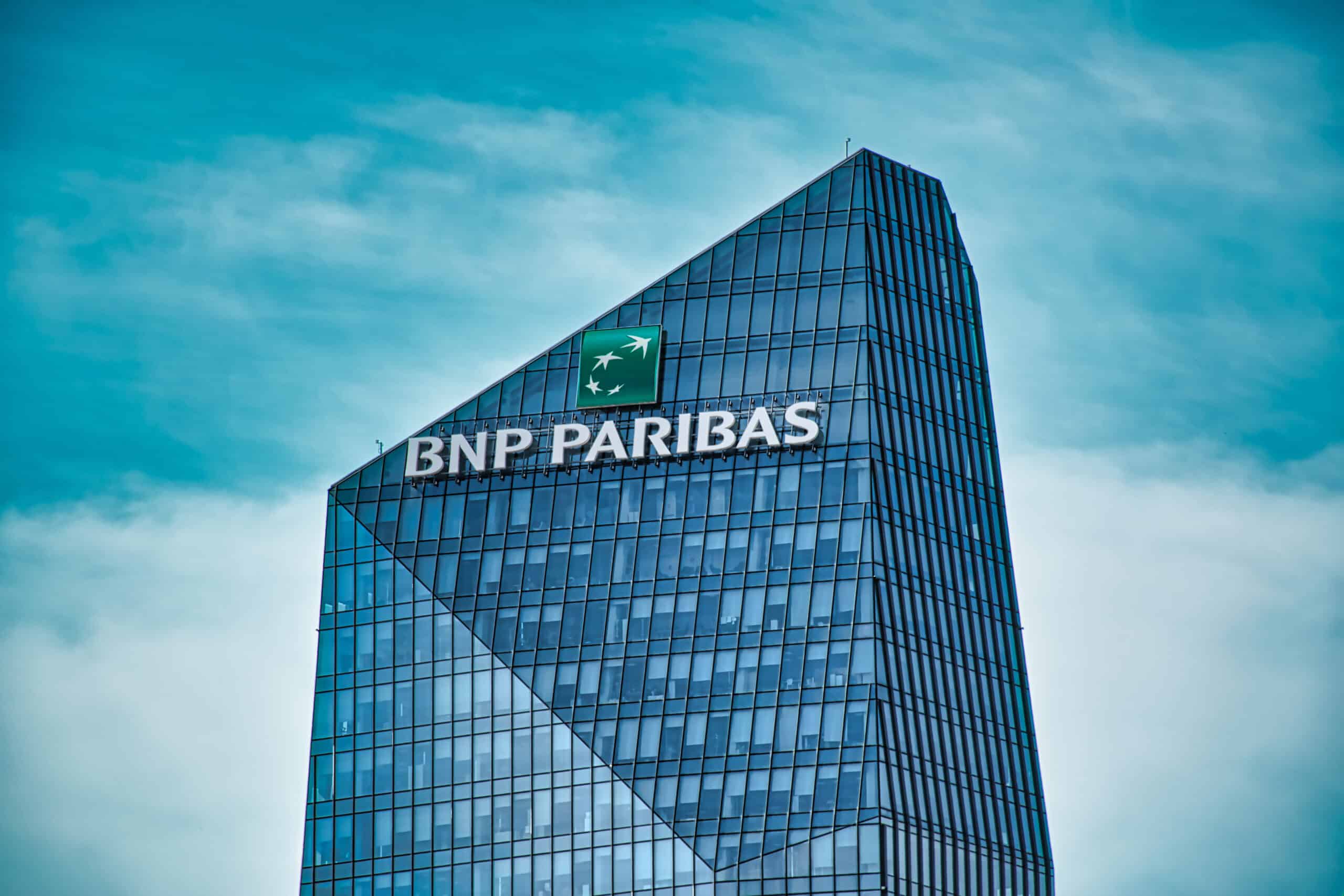 BNP Paribas face à un nouveau tournant dans le leasing automobile avec l’acquisition d’Athlon