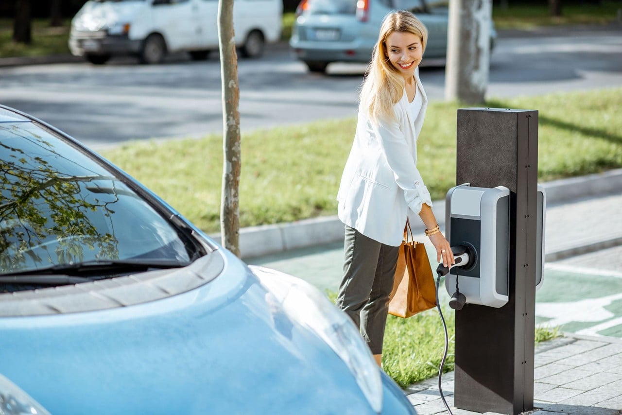 Comparaison des systèmes de recharge pour véhicules électriques