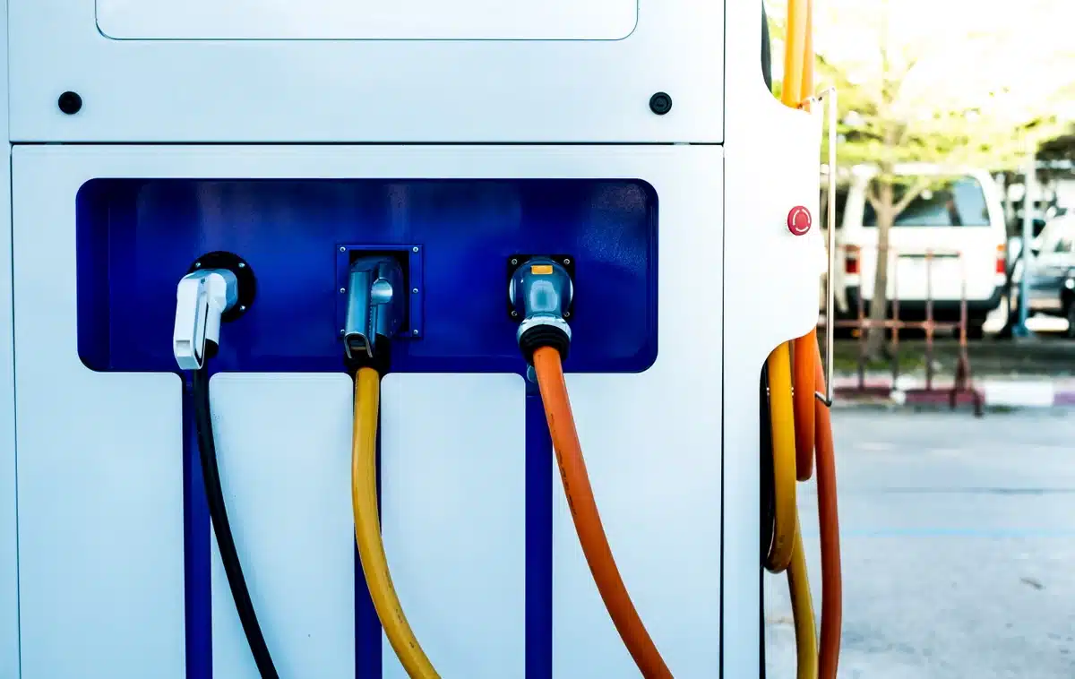 Les bornes de recharge bientôt surchargées ? 