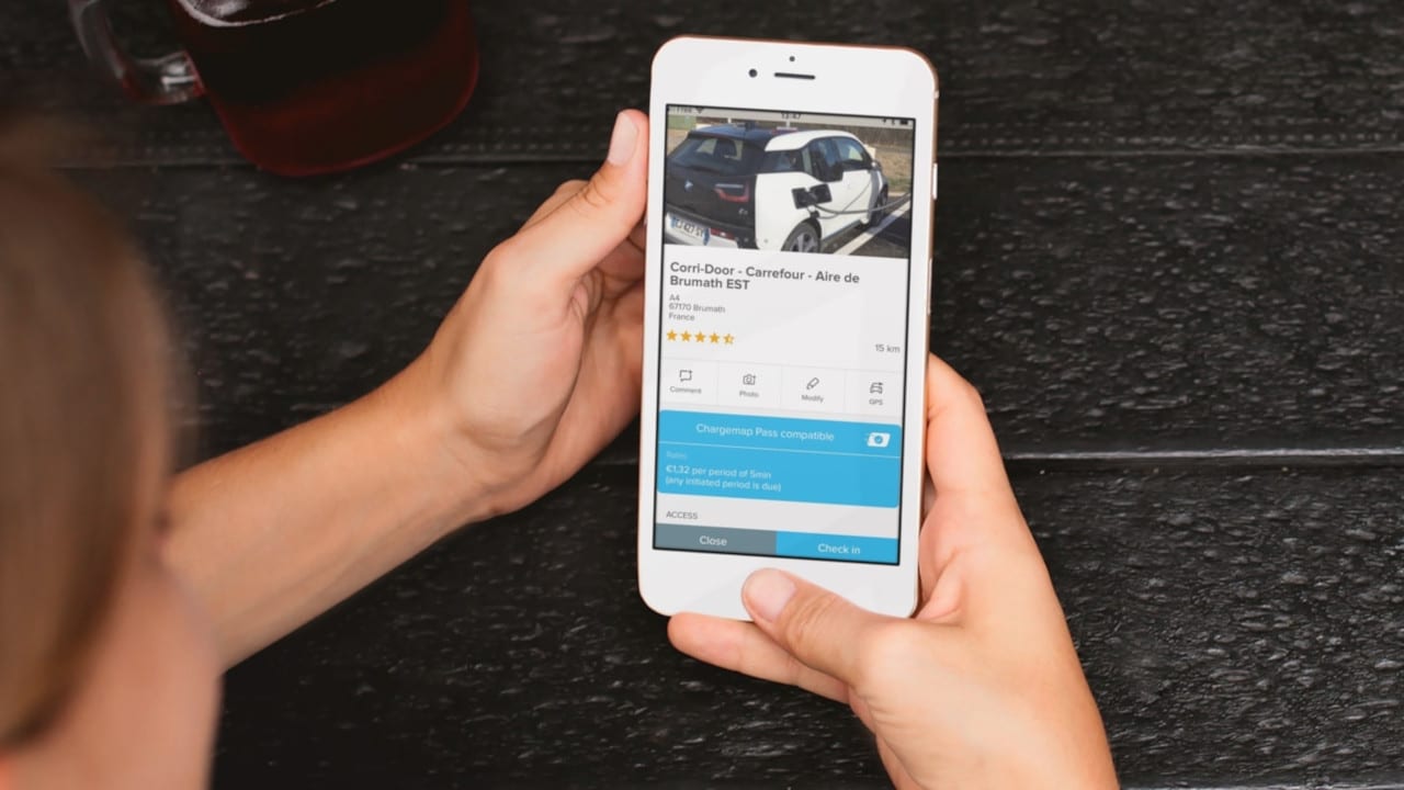 Application voiture électrique : le véhicule de demain sera connecté