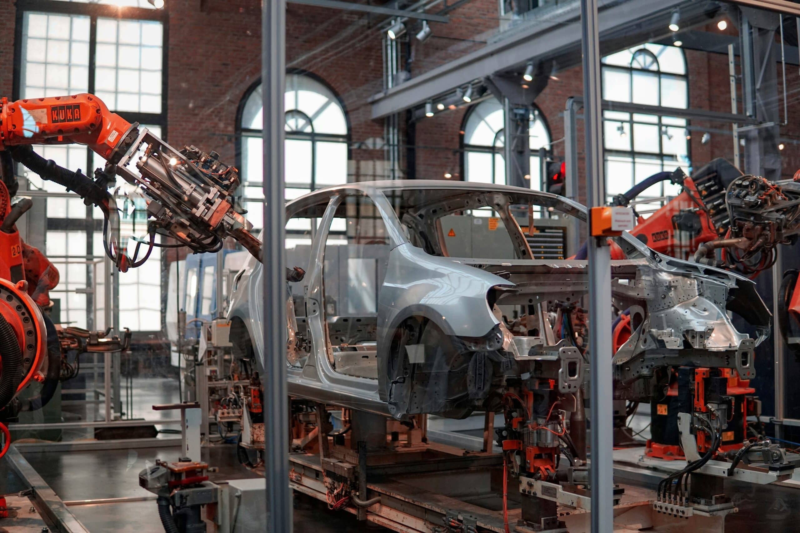 Déficit automobile : la France peine à redresser la barre face à 125 milliards d’euros de pertes