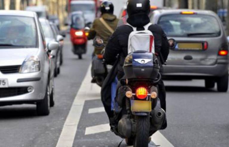 Deux roues thermiques : les Parisiens n’en peuvent plus ! 