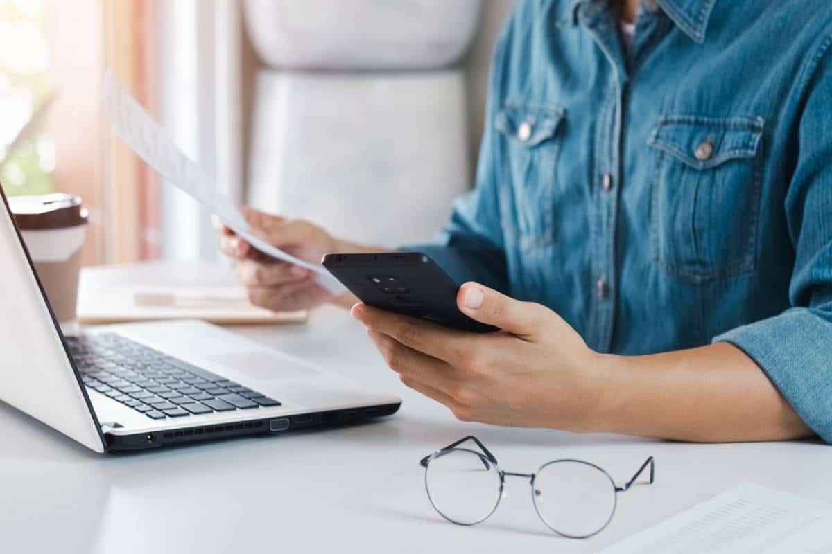Demande de carte grise en ligne : comment éviter l'arnaque ?