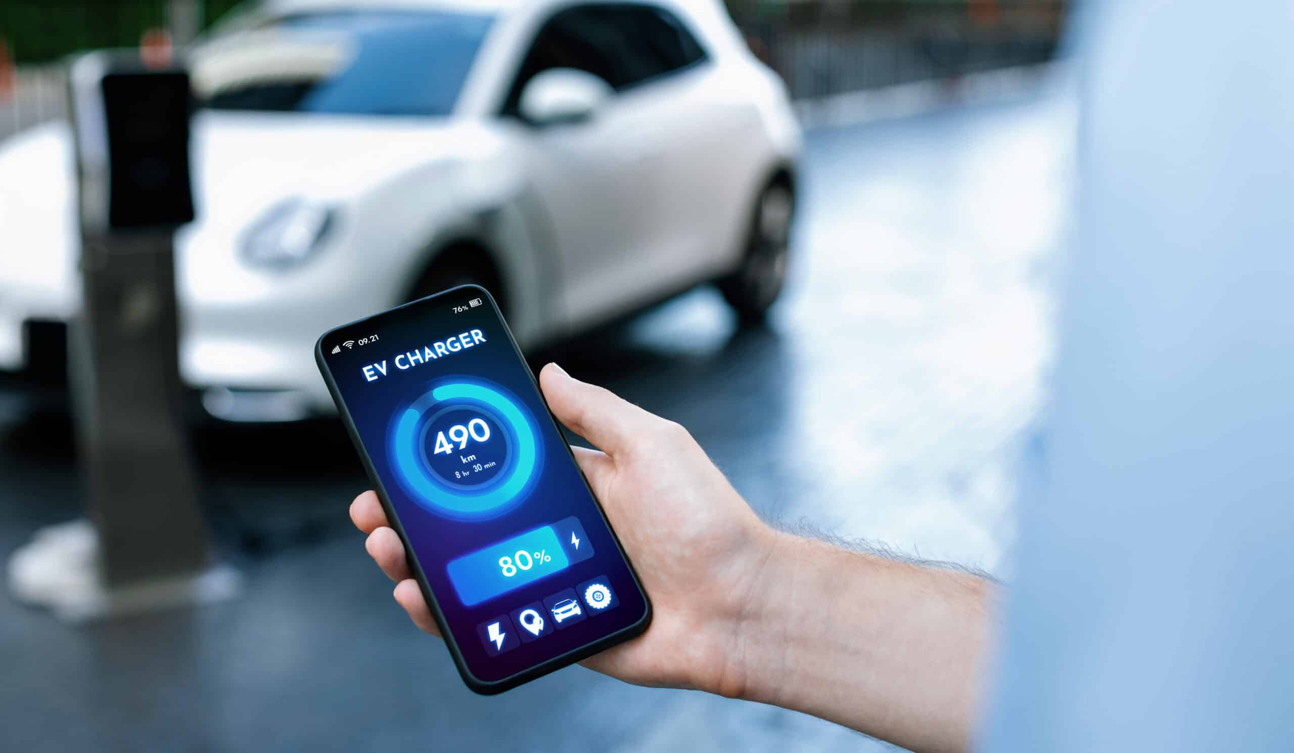 Faut-il charger sa voiture électrique à 80 % ou 100 % ?