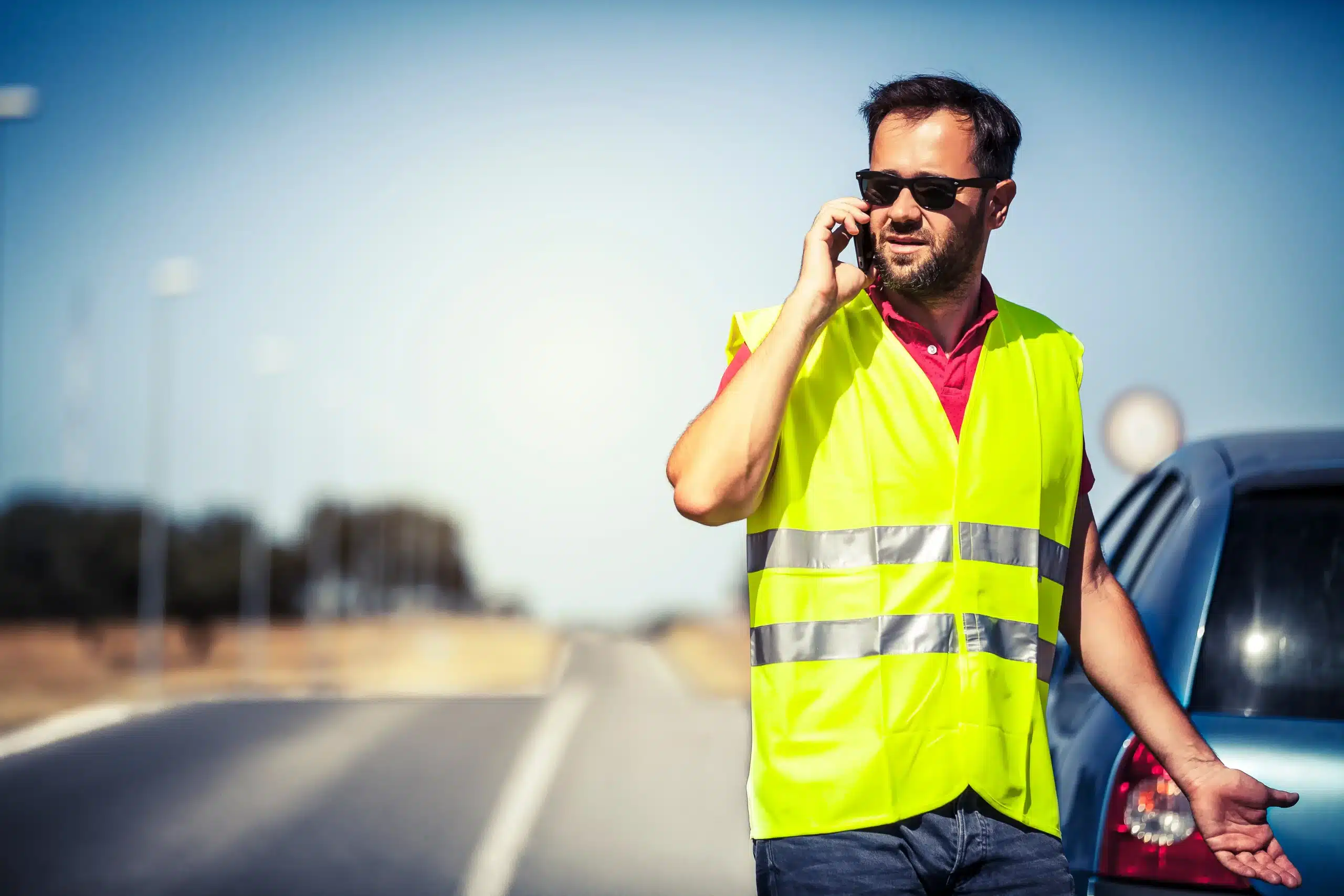 Pourquoi porter un gilet de haute visibilité est essentiel pour la sécurité routière