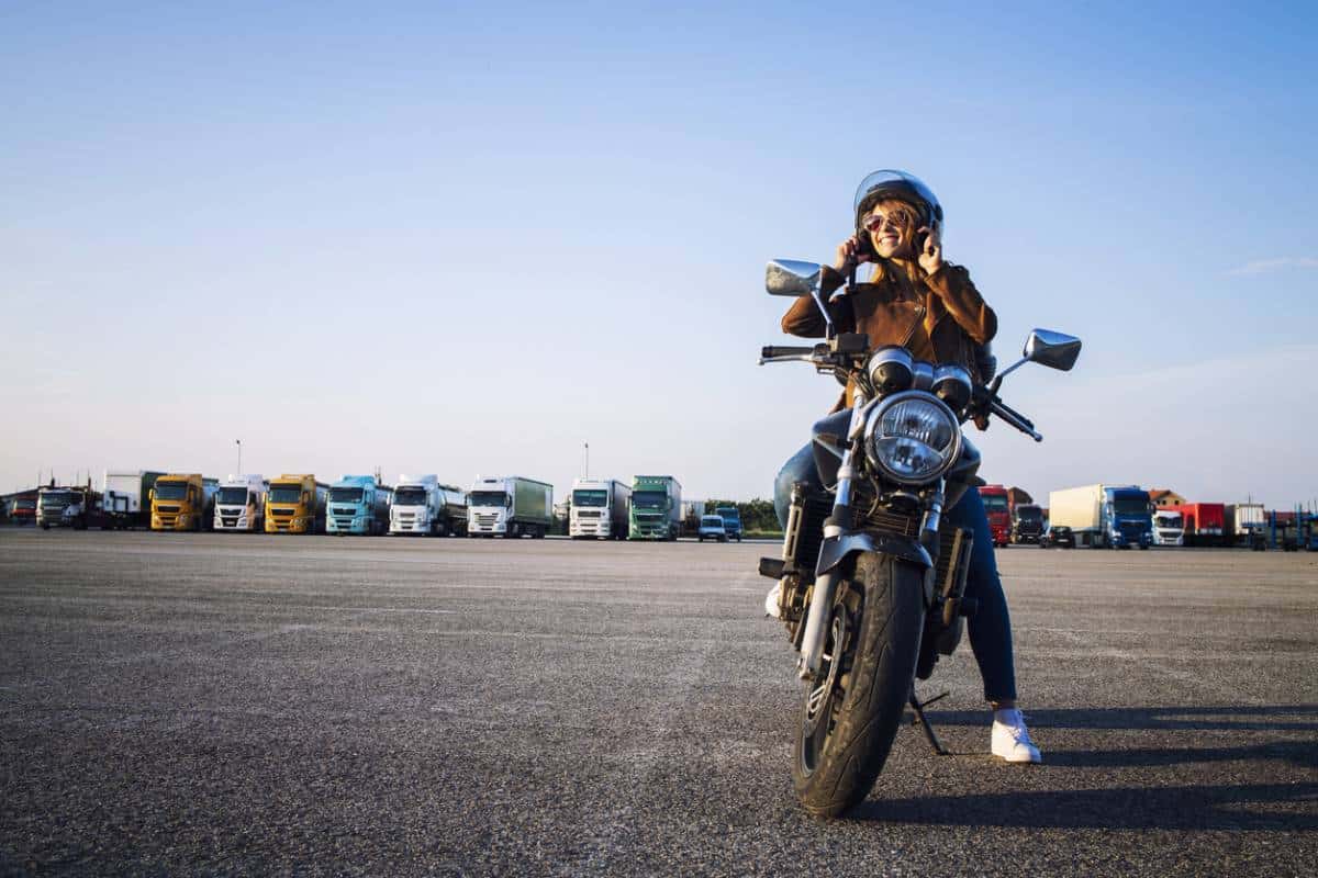 Assurance moto temporaire : utilité et raisons de souscrire